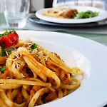 Sweet Atlantic & فيغيورا دا فوز